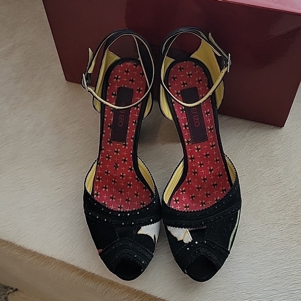 Kenzo Sandal Heels - Picture 2 of 9